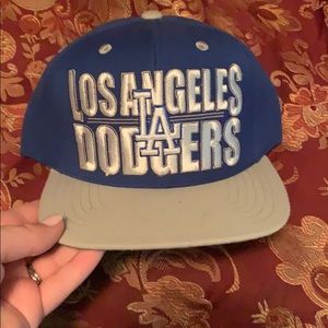 Los Angeles Dodgers snap back
